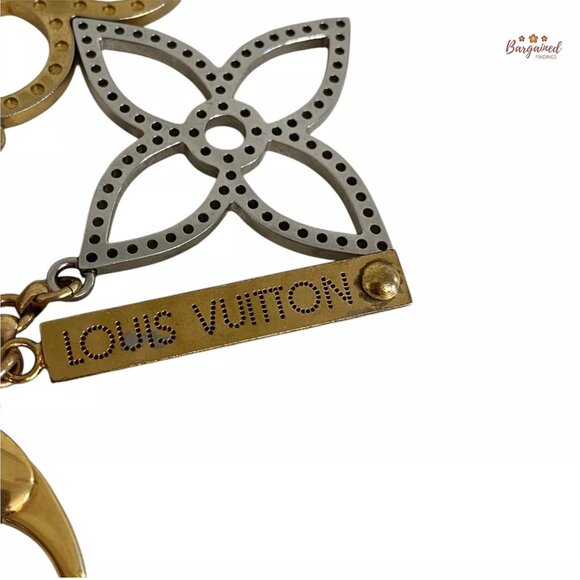 Authentic LOUIS VUITTON Goldtone Tapage Key Holder And Bag Charm - CK0172 - Picture 2 of 8